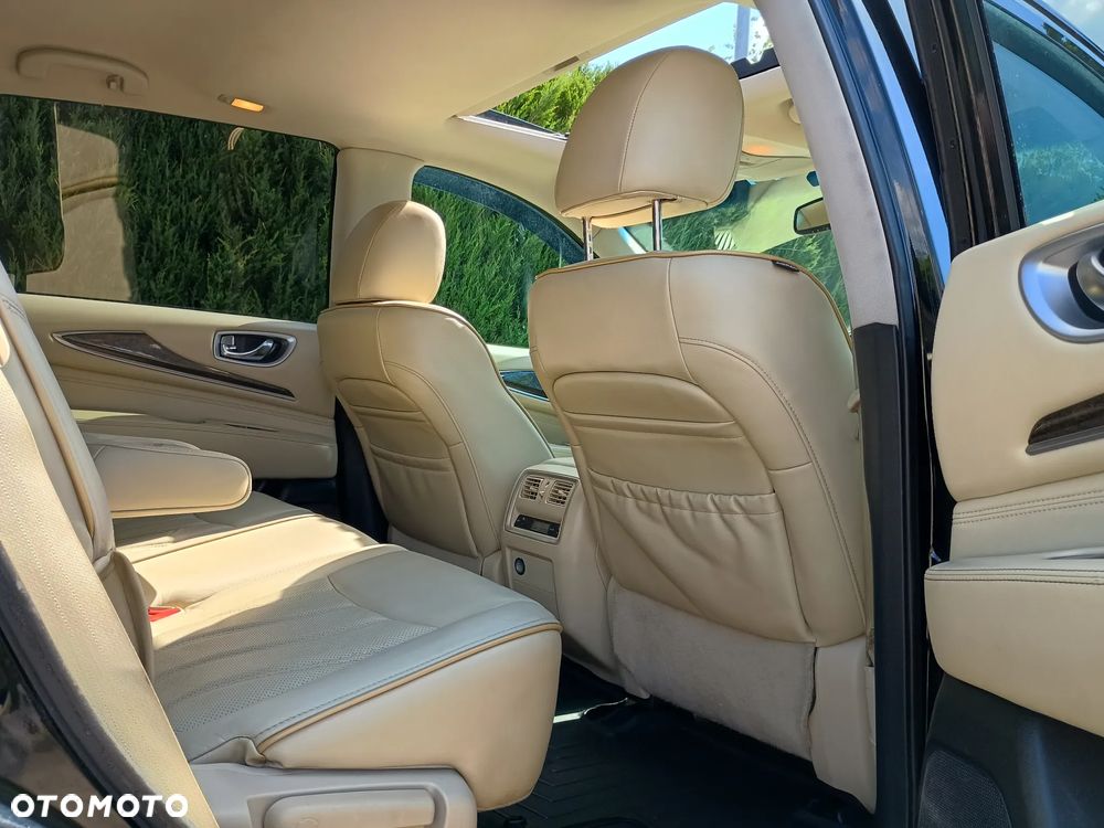 Infiniti QX60 - 17
