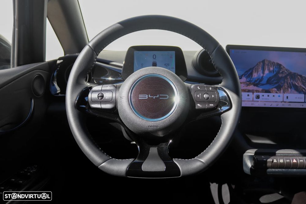 BYD Dolphin 60.4 kWh Design - 8