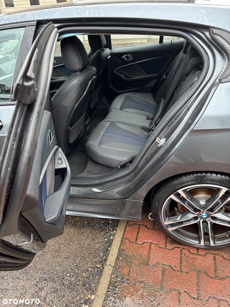 BMW Seria 1 - 17