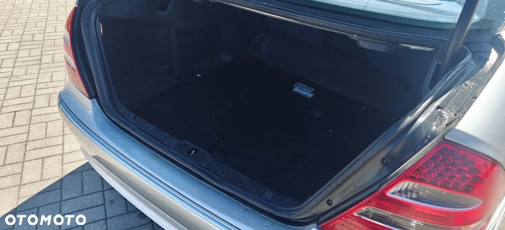 Mercedes-Benz Klasa E 220 CDI Automatik Avantgarde - 7