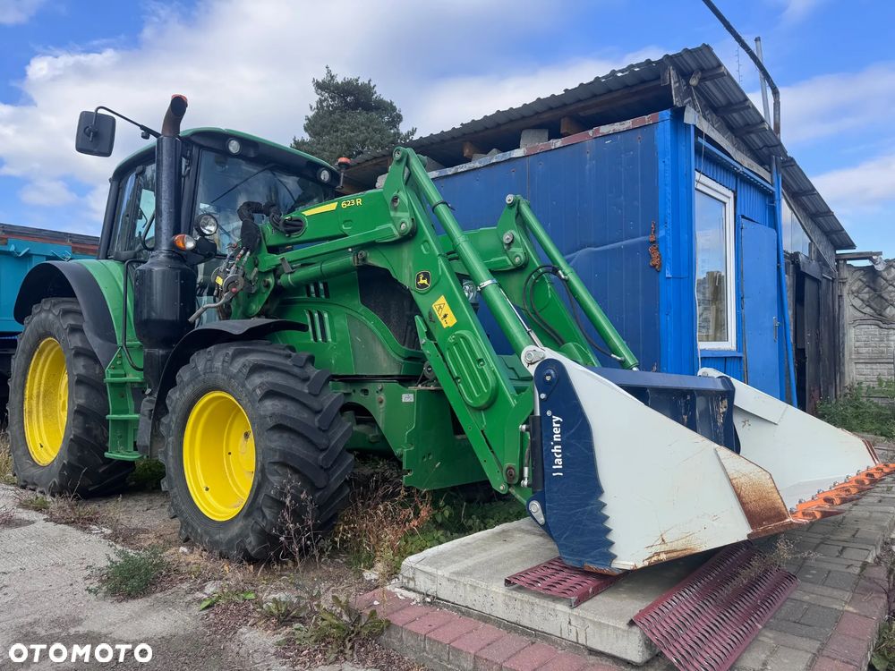 John Deere 6110M - 7
