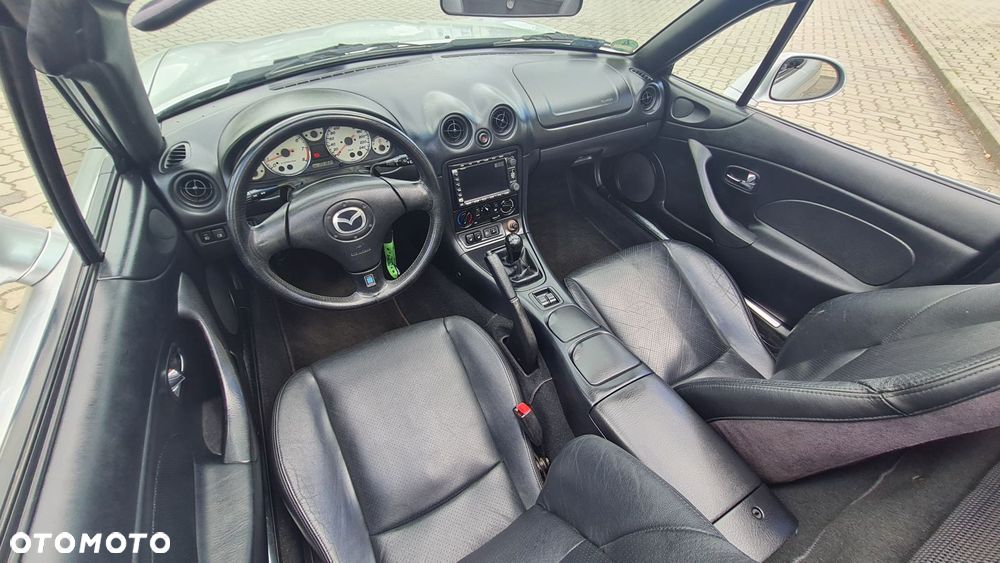 Mazda MX-5 1.9i 16V Sportive - 34