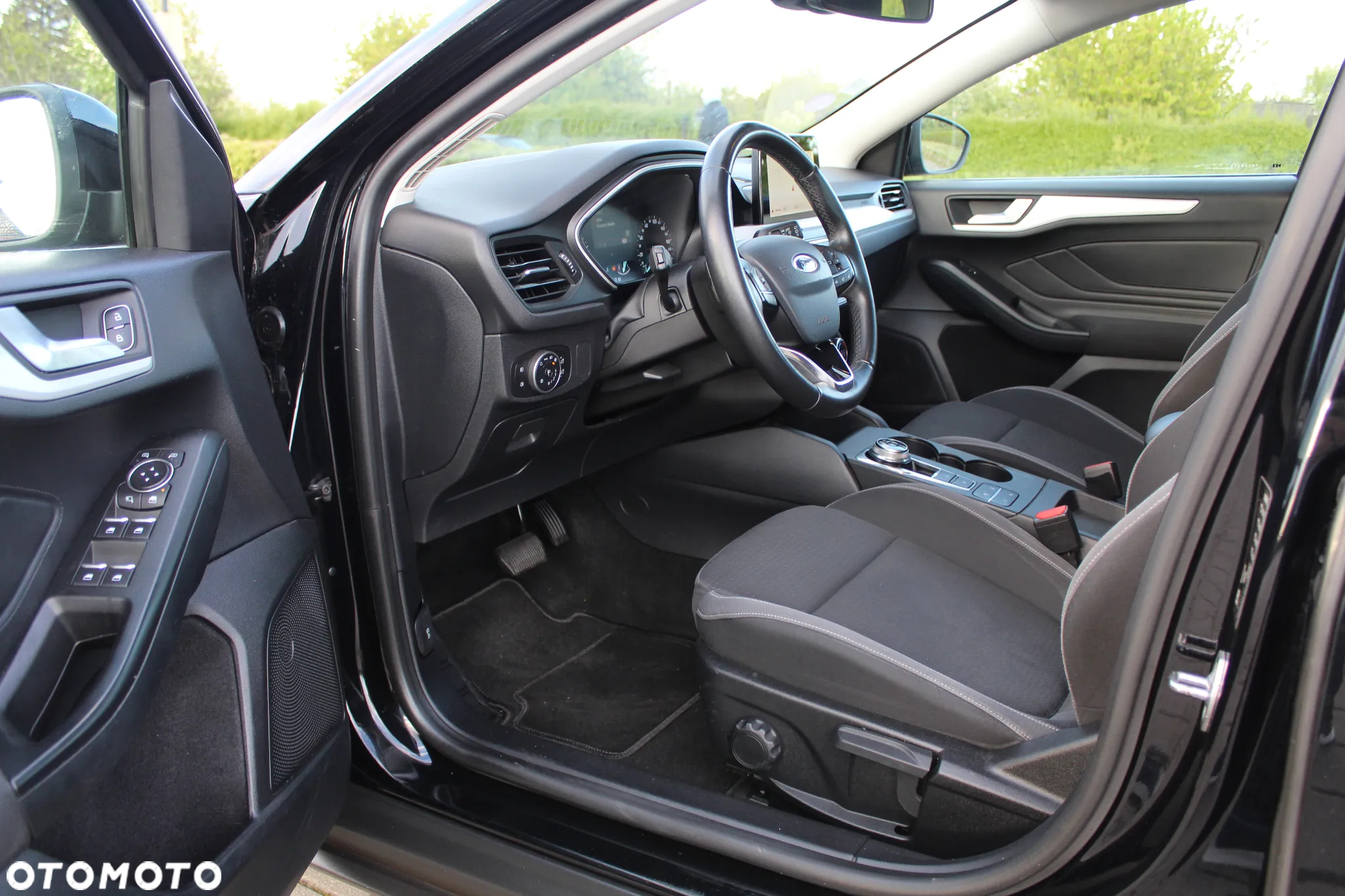 Ford Focus 1.0 EcoBoost Titanium - 19