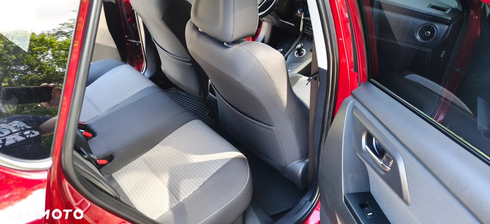 Toyota Auris 1.8 VVT-i Automatik Edition S+ - 13