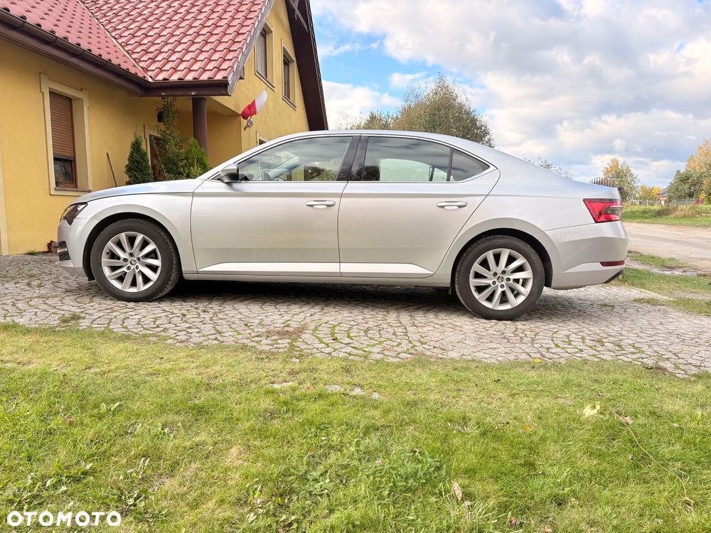 Skoda Superb 2.0 TDI Ambition DSG - 13