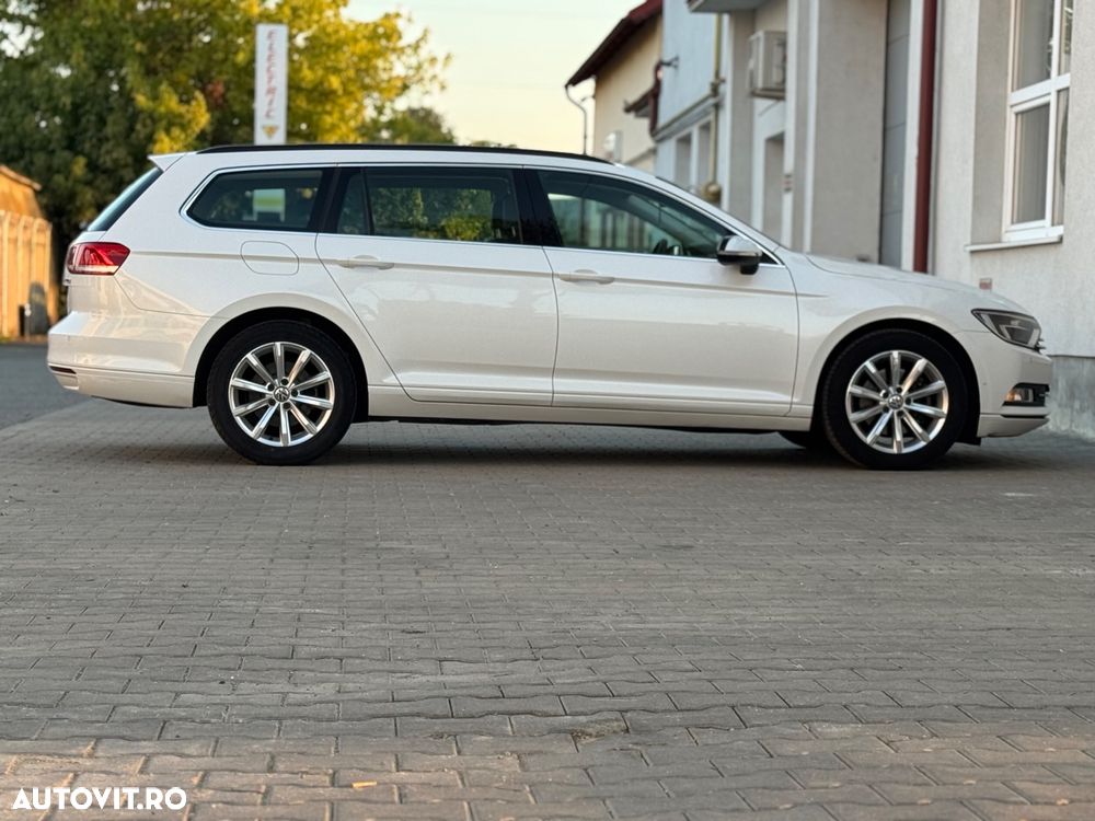 Volkswagen Passat Variant 1.6 TDI SCR DSG Comfortline - 19