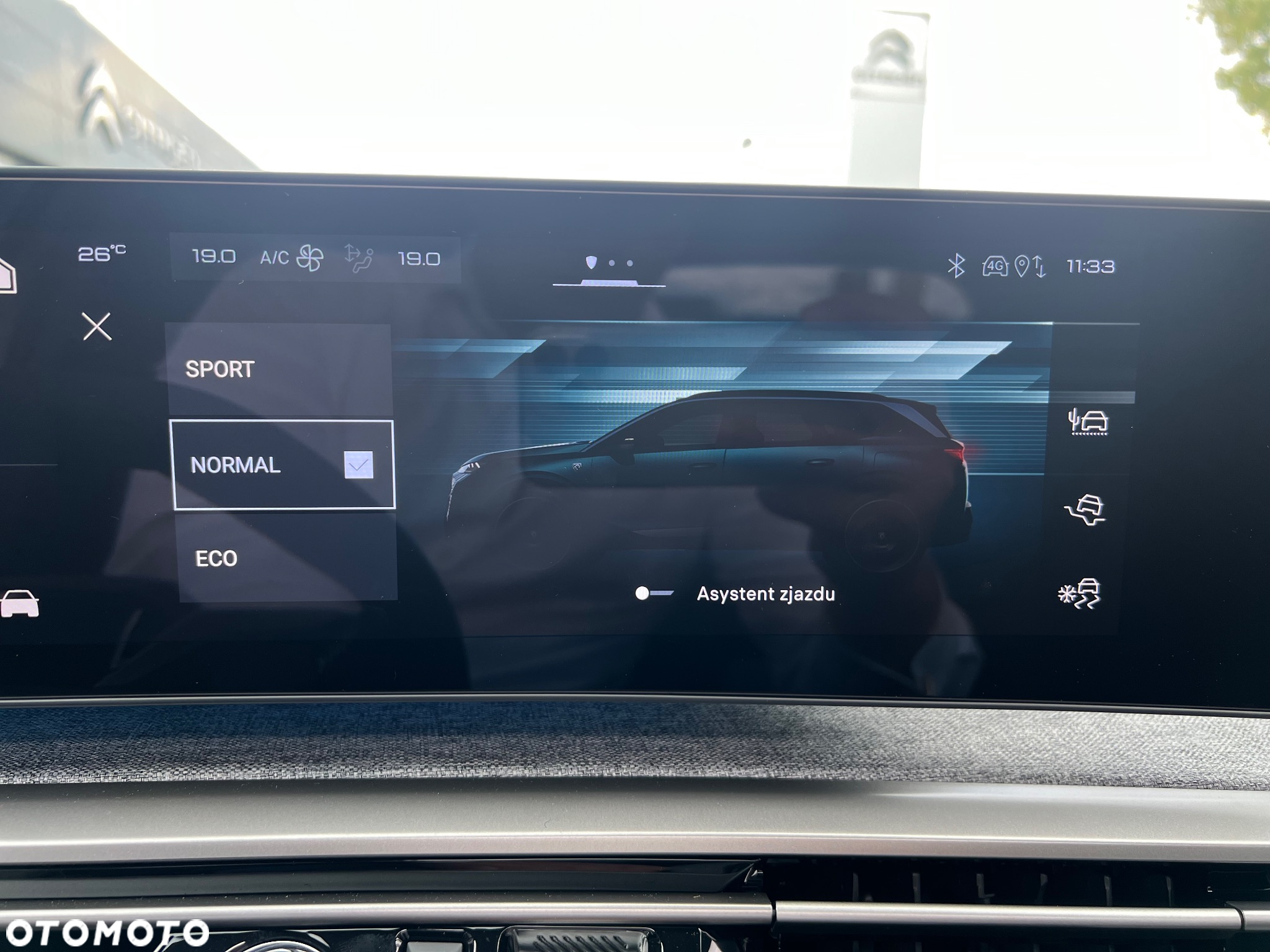 Peugeot 5008 1.2 PureTech mHEV GT S&S e-DCS6 - 28