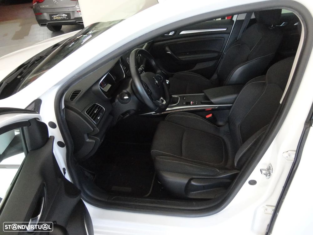 Renault Mégane Sport Tourer ENERGY dCi 130 INTENS - 14