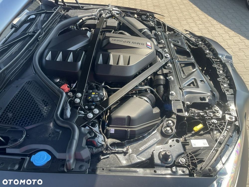 BMW M4 Competition M xDrive - 26