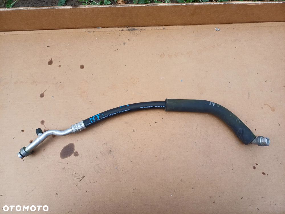 Przewód rurka klimatyzacji Nissan Titan Armada 5.6l 05r