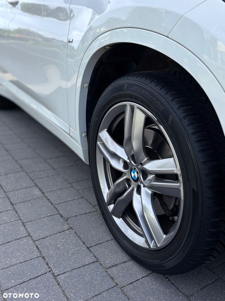 BMW X1 sDrive18i M Sport - 11