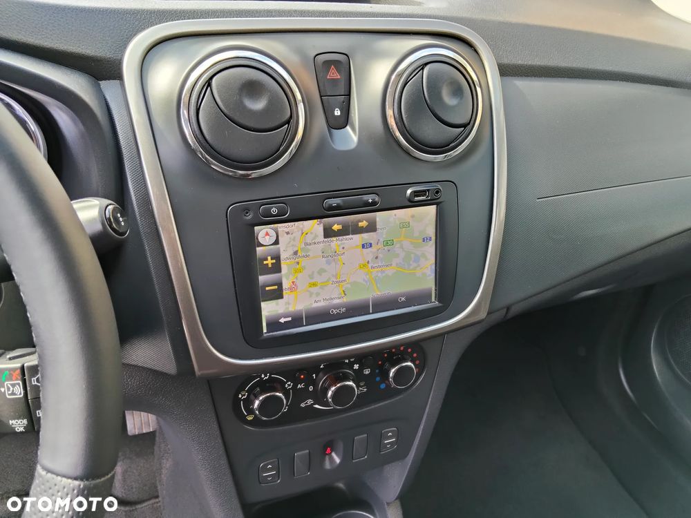 Dacia Sandero 0.9 TCe Laureate - 17