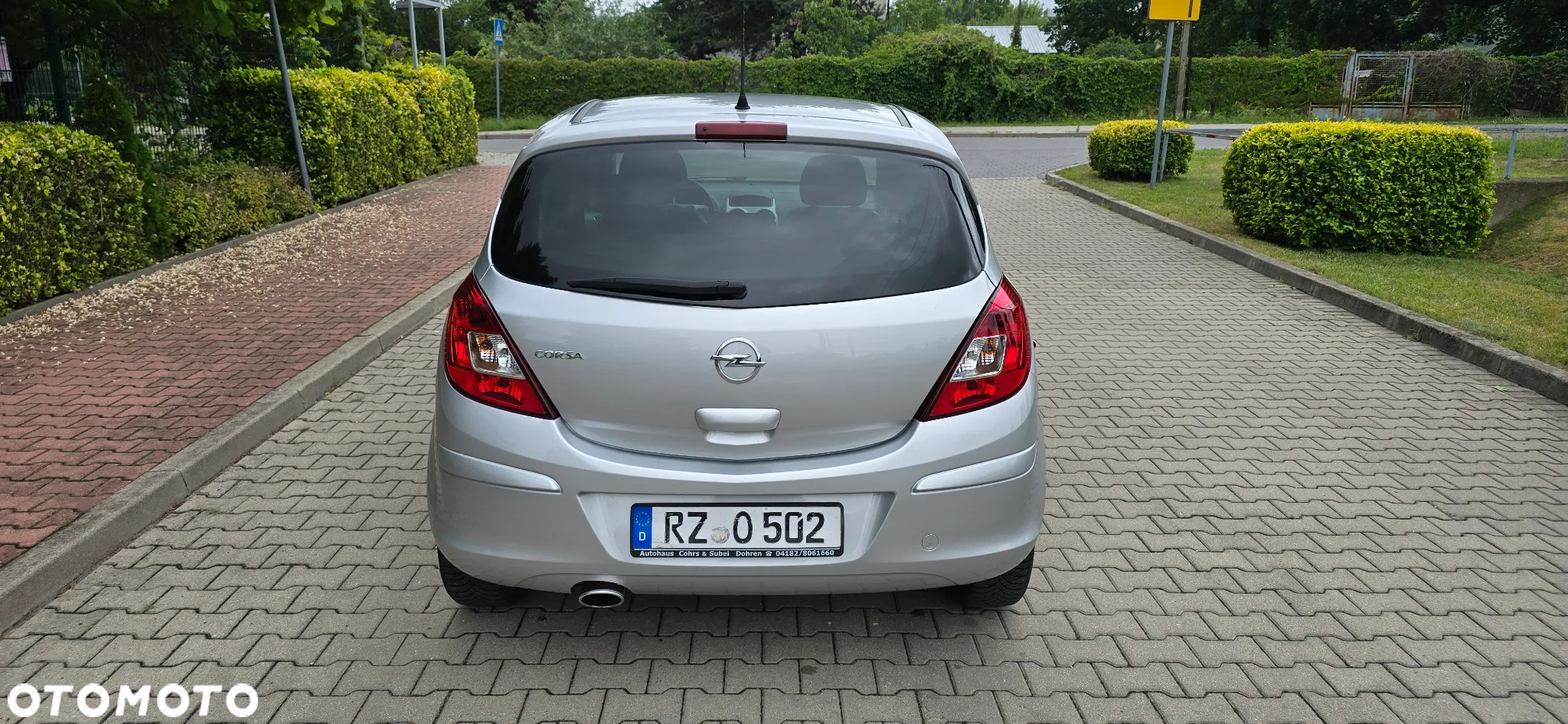 Opel Corsa 1.4 16V Edition 150 - 5