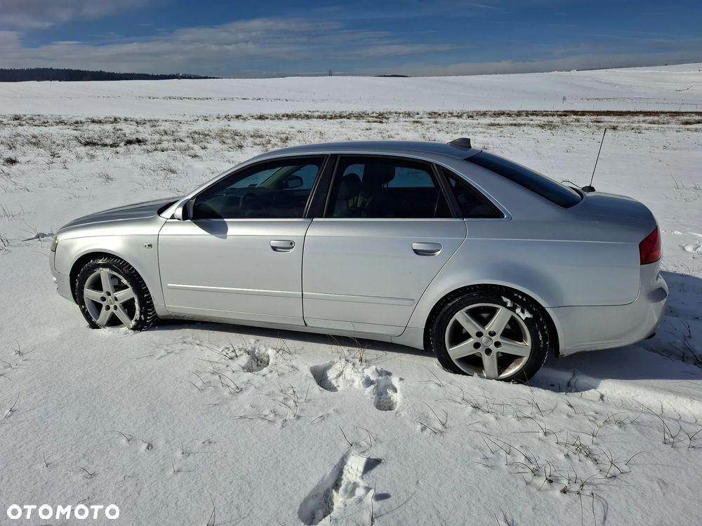 Audi A4 Avant - 4