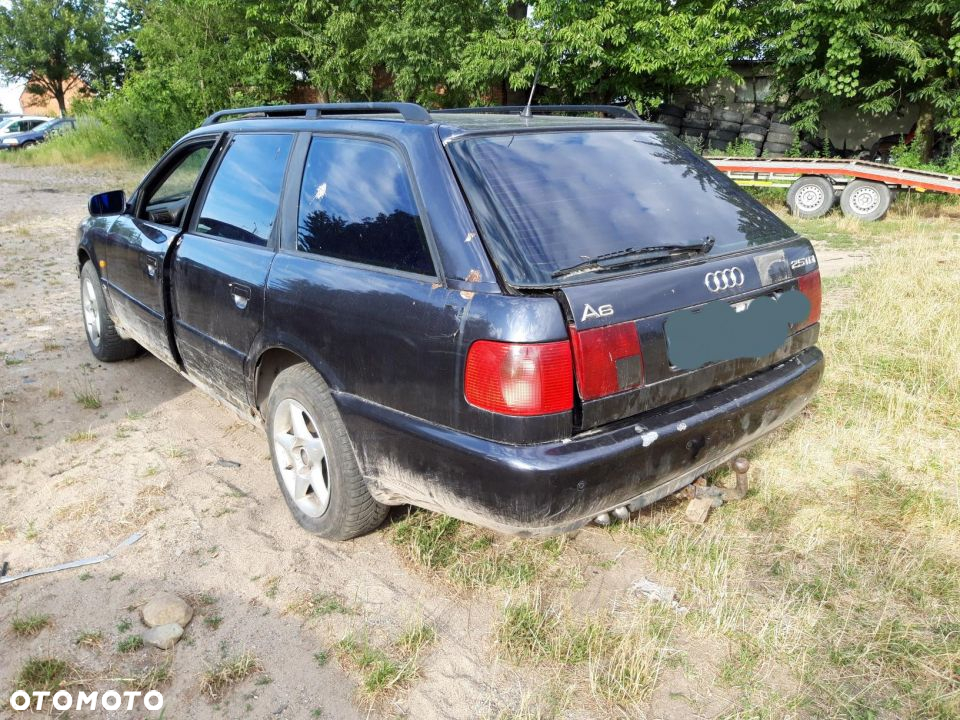 Części Audi A6 C4 kombi 2.5 TDI - 6