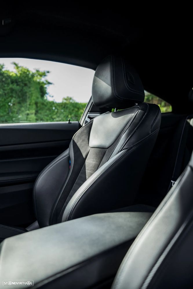 BMW 420 d Pack Desportivo M Auto - 28
