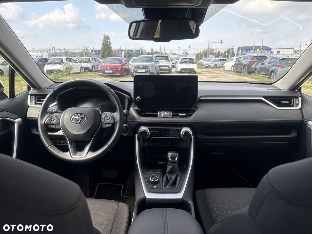 Toyota RAV4 - 13
