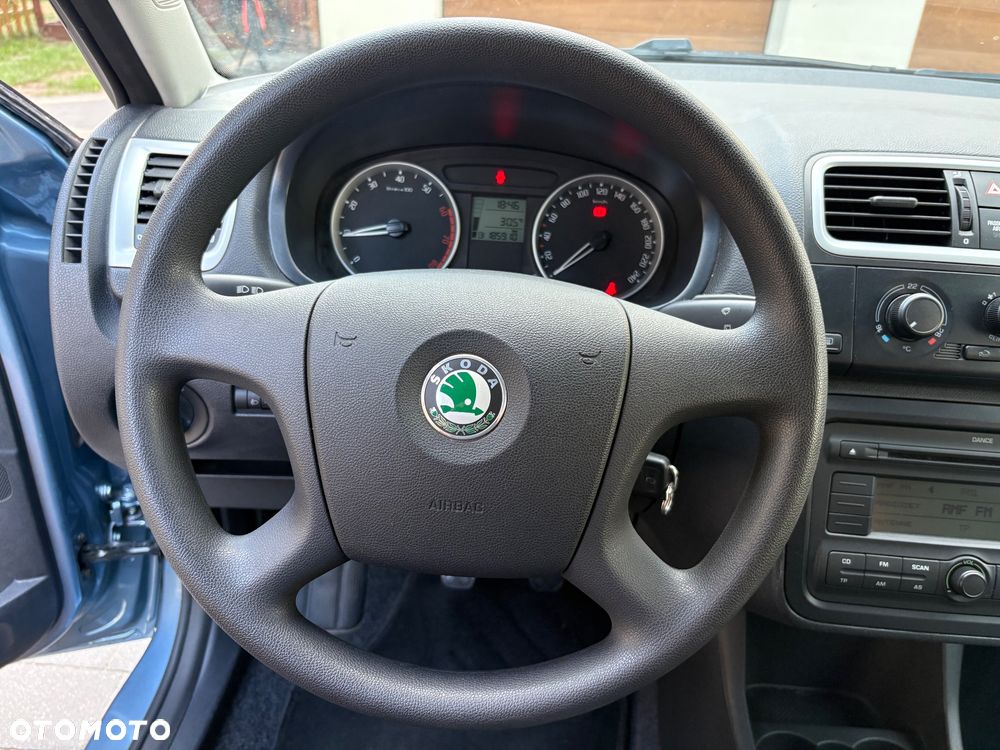 Skoda Fabia 1.2 HTP SPECIAL - 23