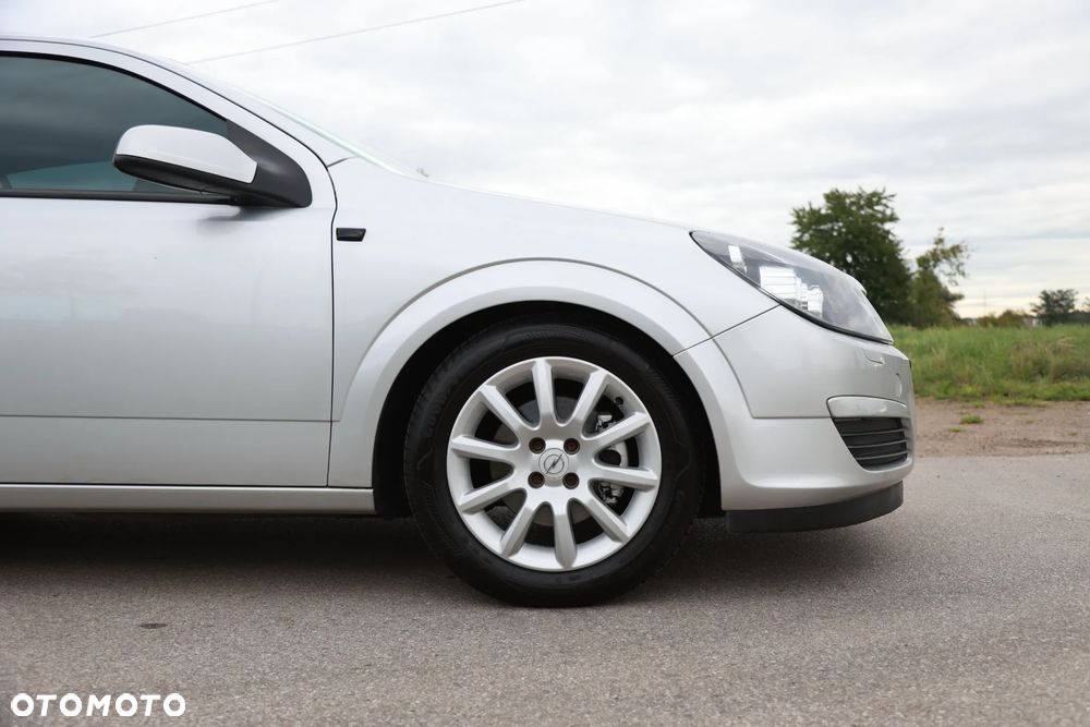 Opel Astra III 1.6 Enjoy - 4