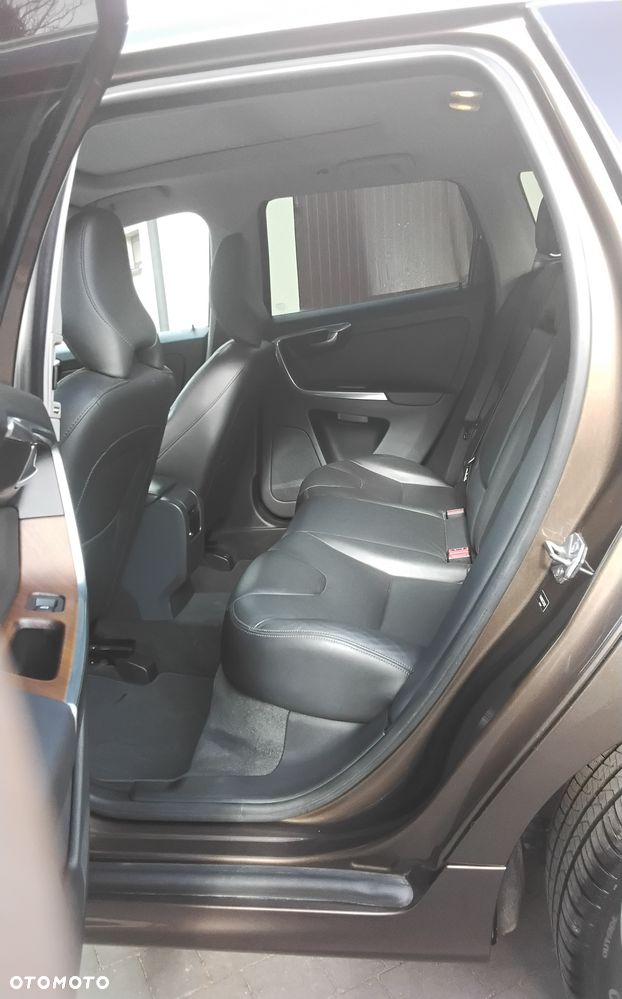 Volvo XC 60 T5 Geartronic Summum - 14