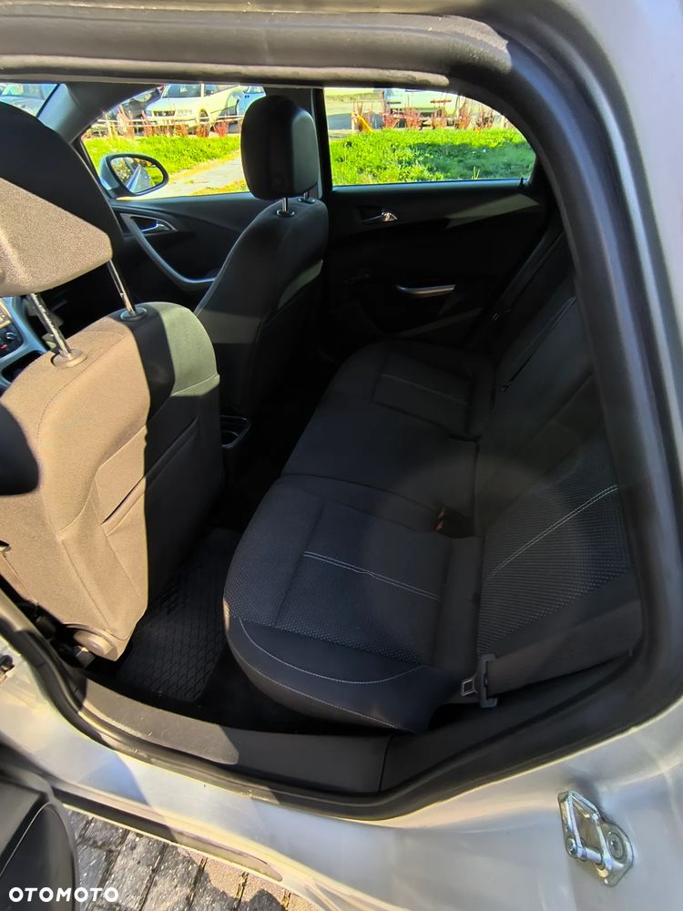 Opel Astra - 11