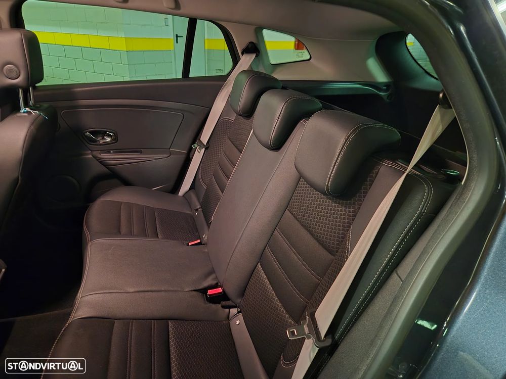 Renault Mégane Sport Tourer 1.5 dCi Bose Edition - 28