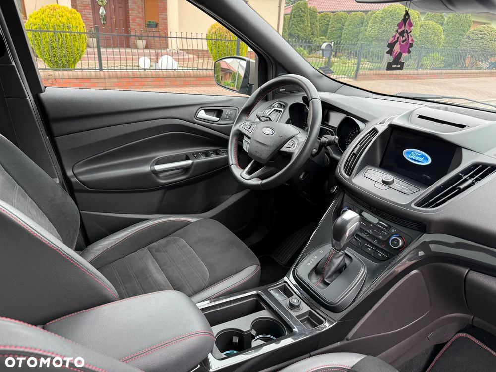Ford Kuga 2.0 TDCi AWD ST-Line - 30