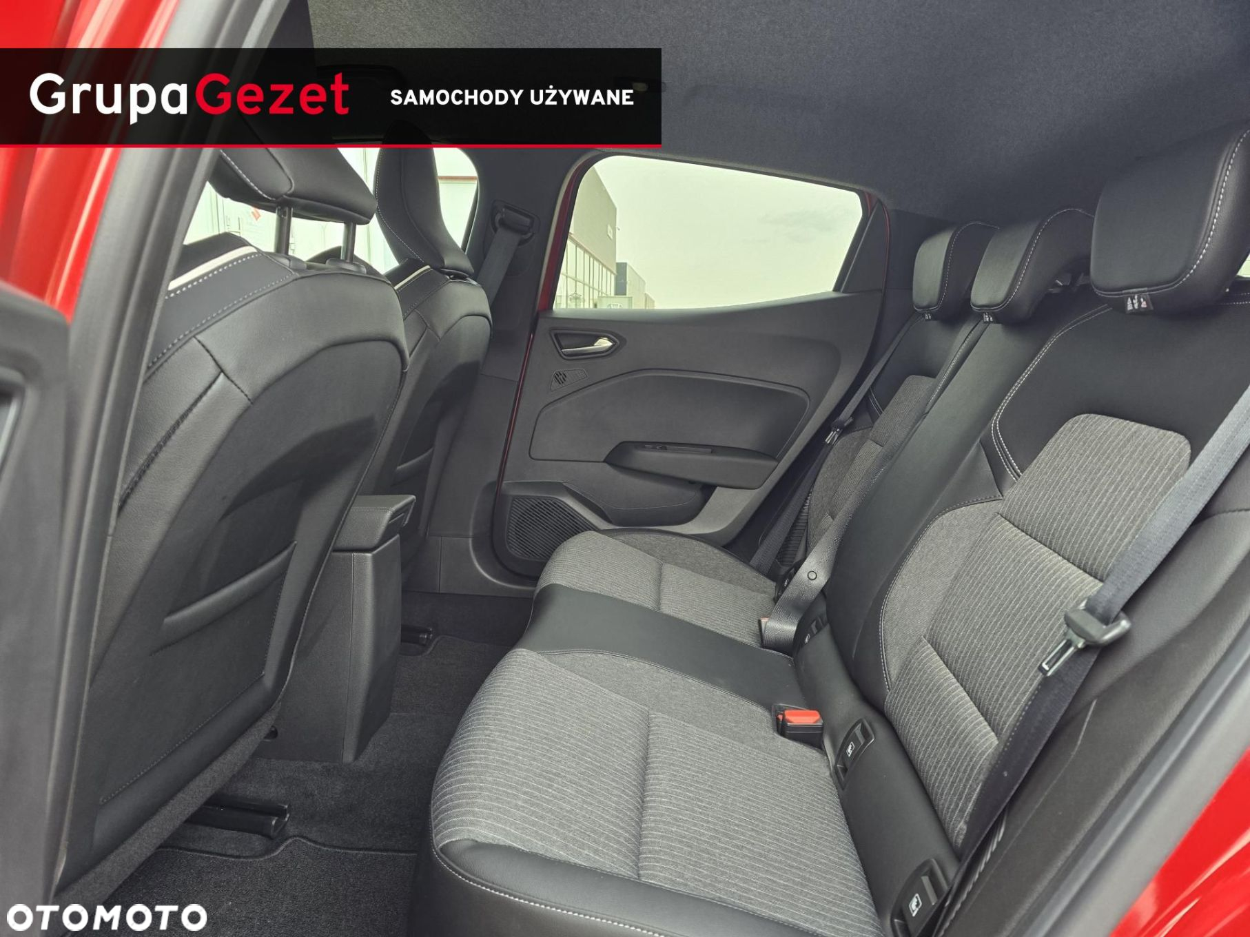 Mitsubishi Colt 1.6 F HEV Instyle - 11