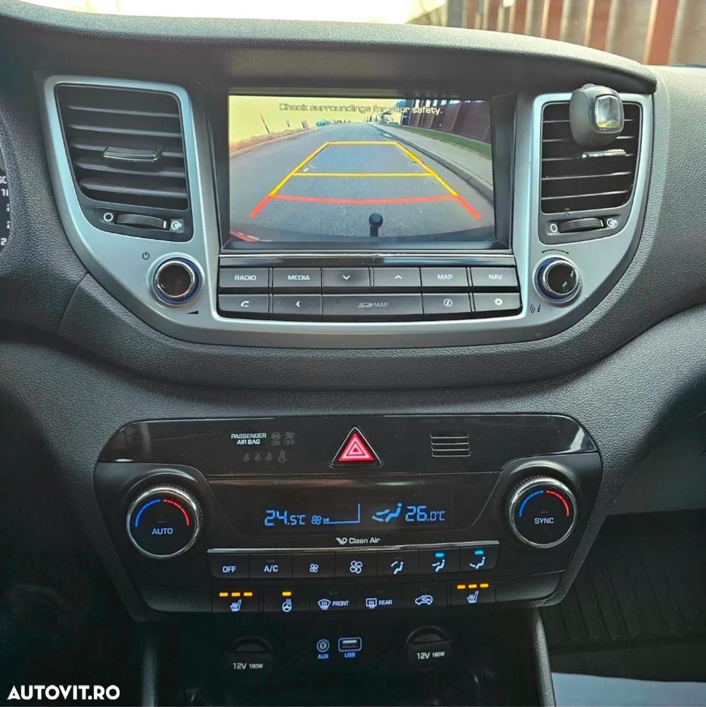 Hyundai Tucson blue 1.6 CRDi 2WD DCT Premium - 13