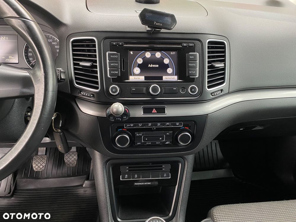 Volkswagen Sharan 2.0 TDI Comfortline - 33