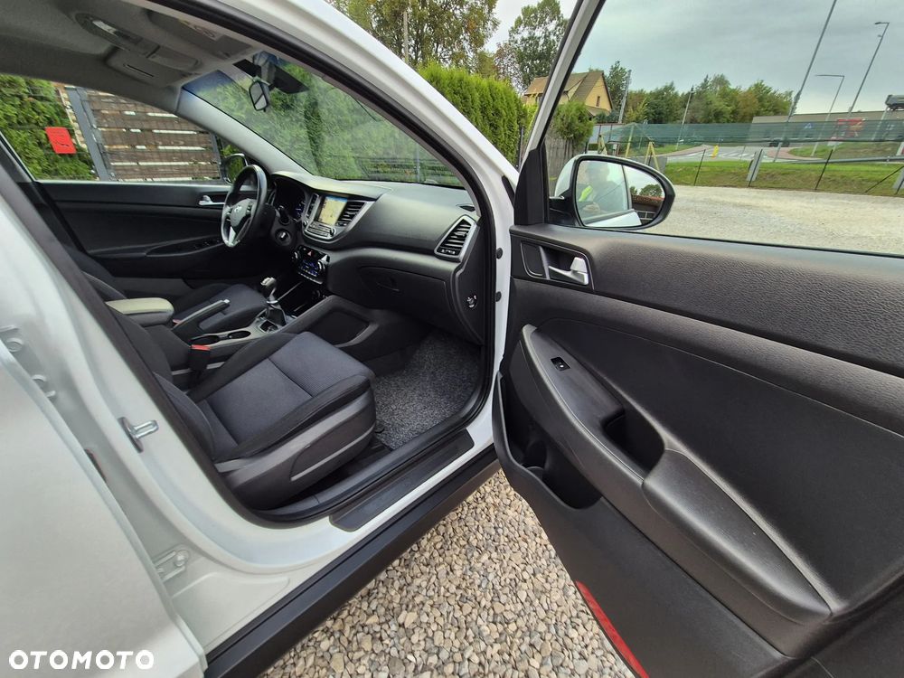 Hyundai Tucson blue 1.6 GDi 2WD Classic - 30