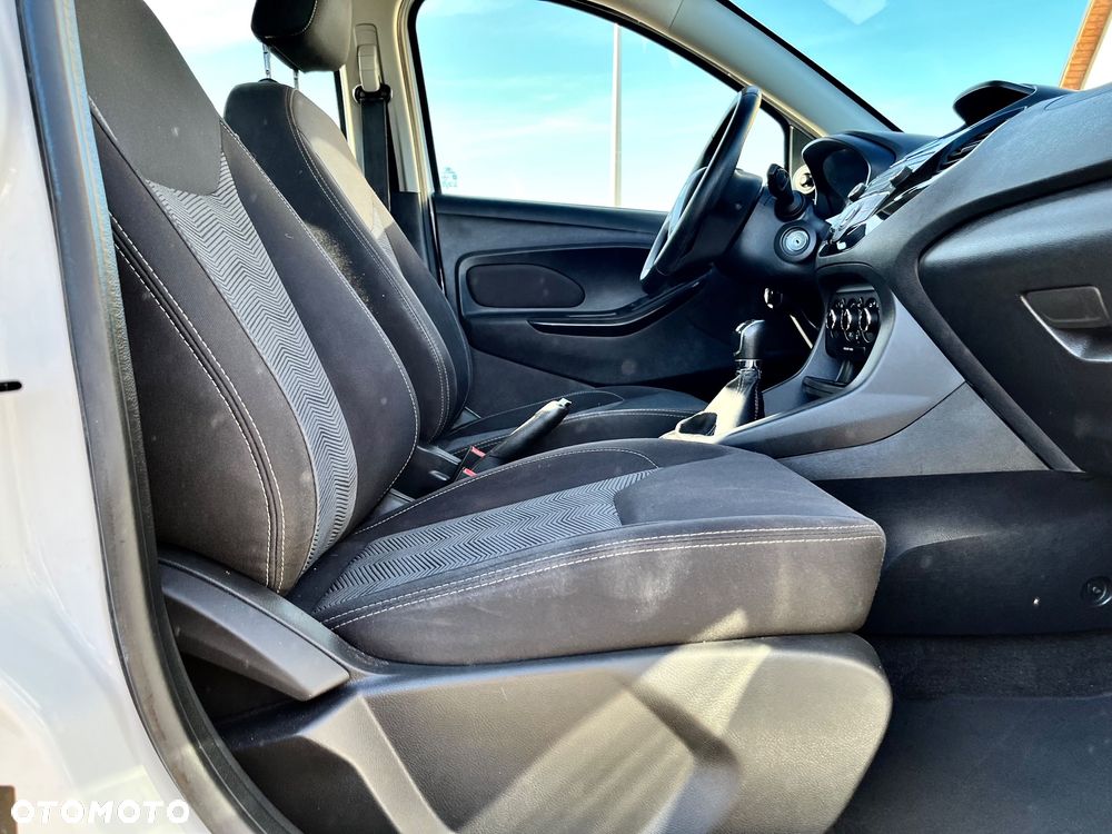 Ford Fiesta 1.25 SYNC Edition - 36