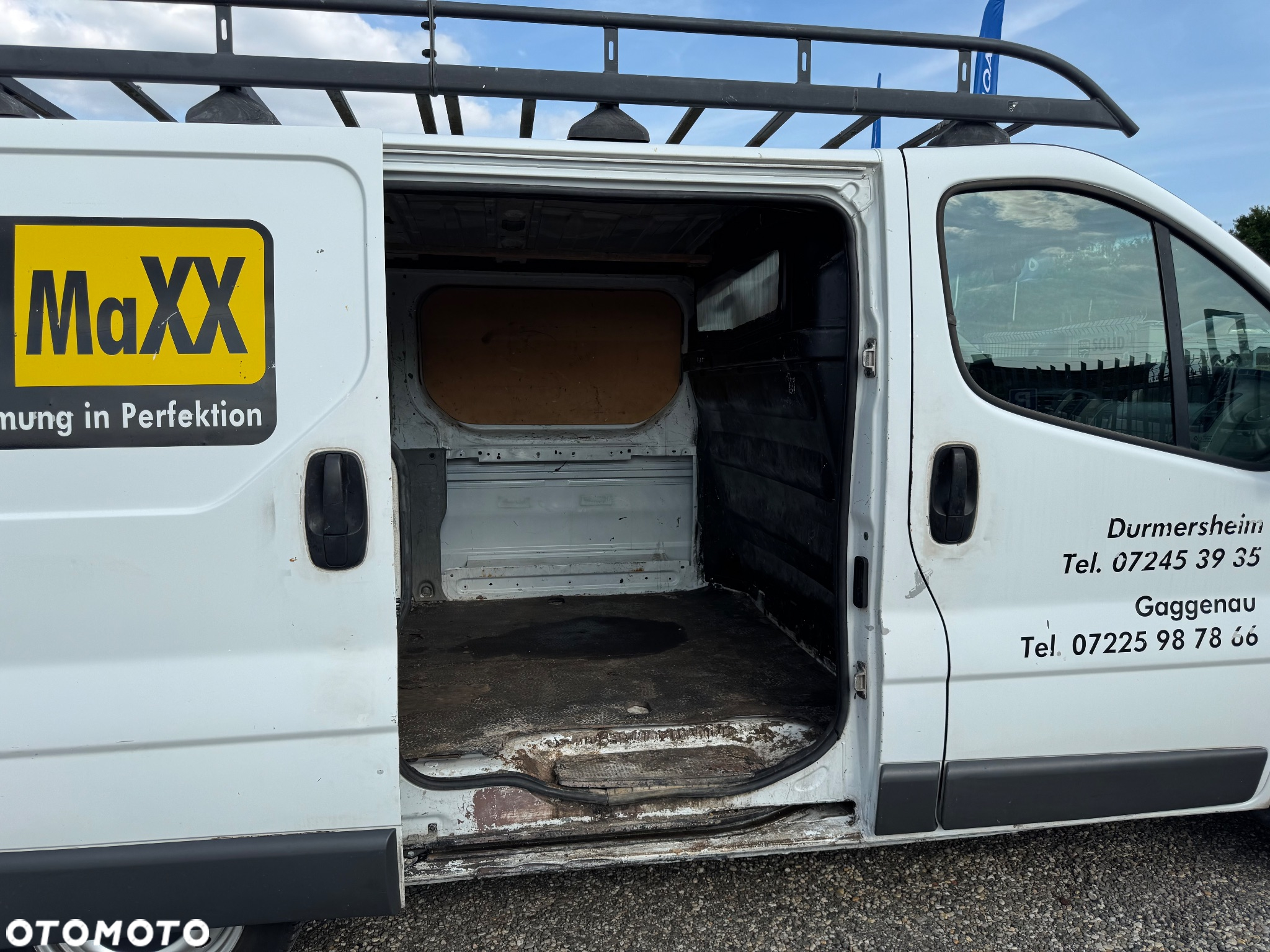 Renault Trafic - 15