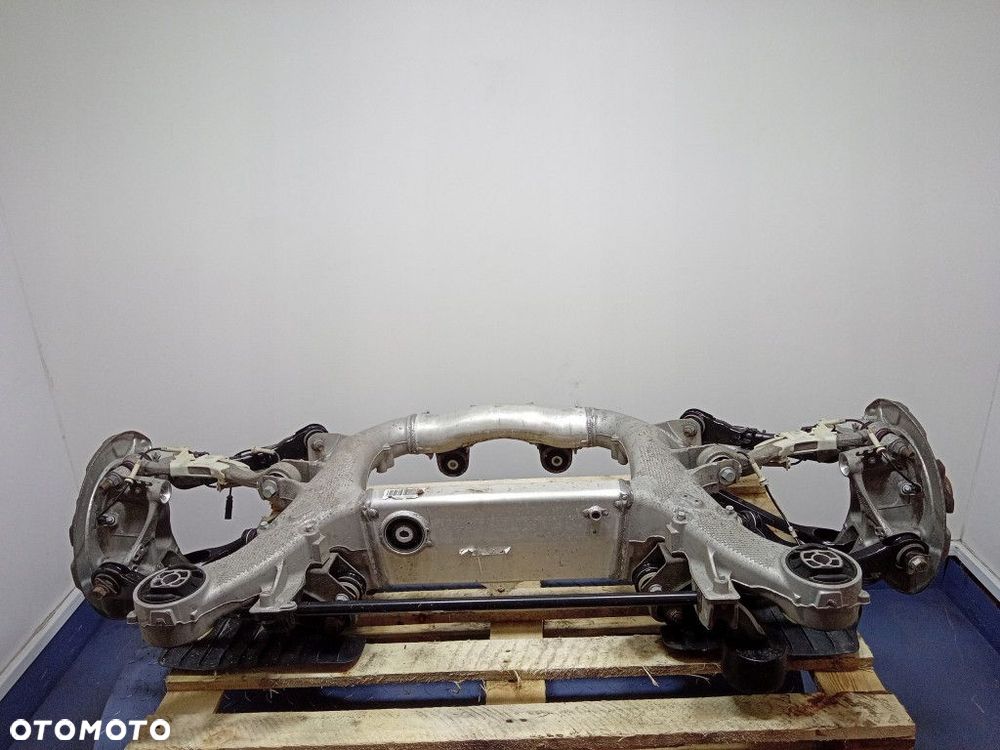 BMW 5 G30 G31 2.0D 520D BELKA ZAWIESZENIA WÓZEK SANKI TYŁ - 6