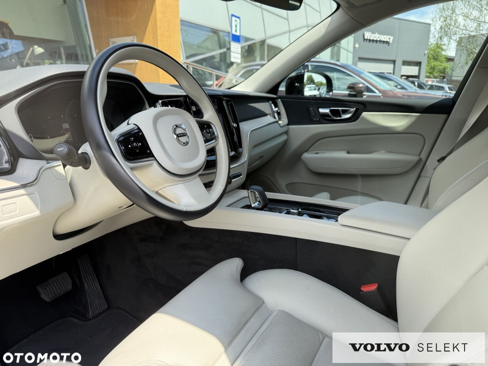 Volvo XC 60 - 13