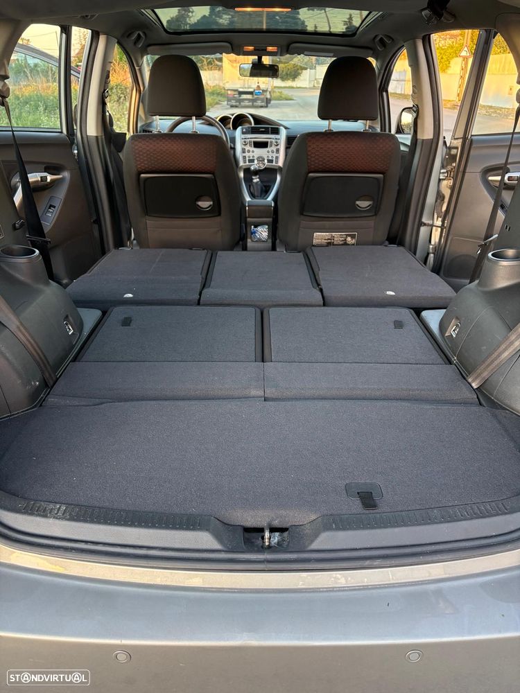 Toyota Verso 2.0 D-4D Energy - 16