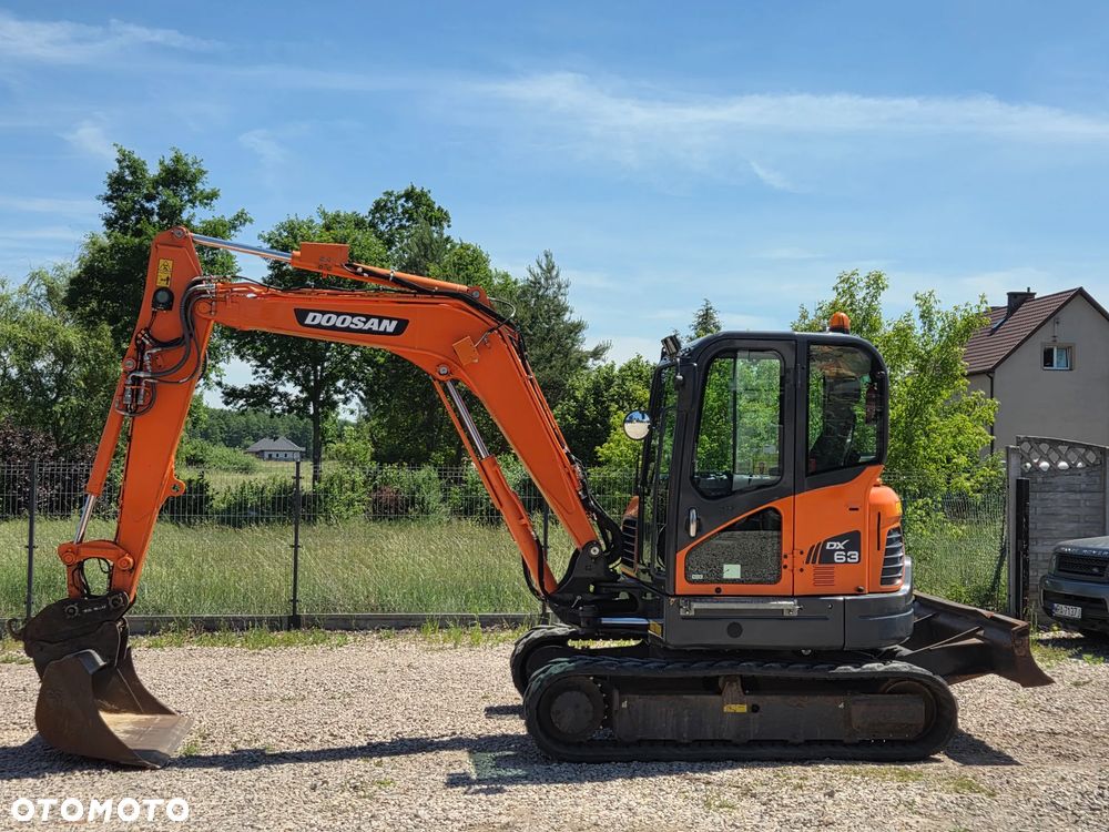 Doosan DX 63 - 10