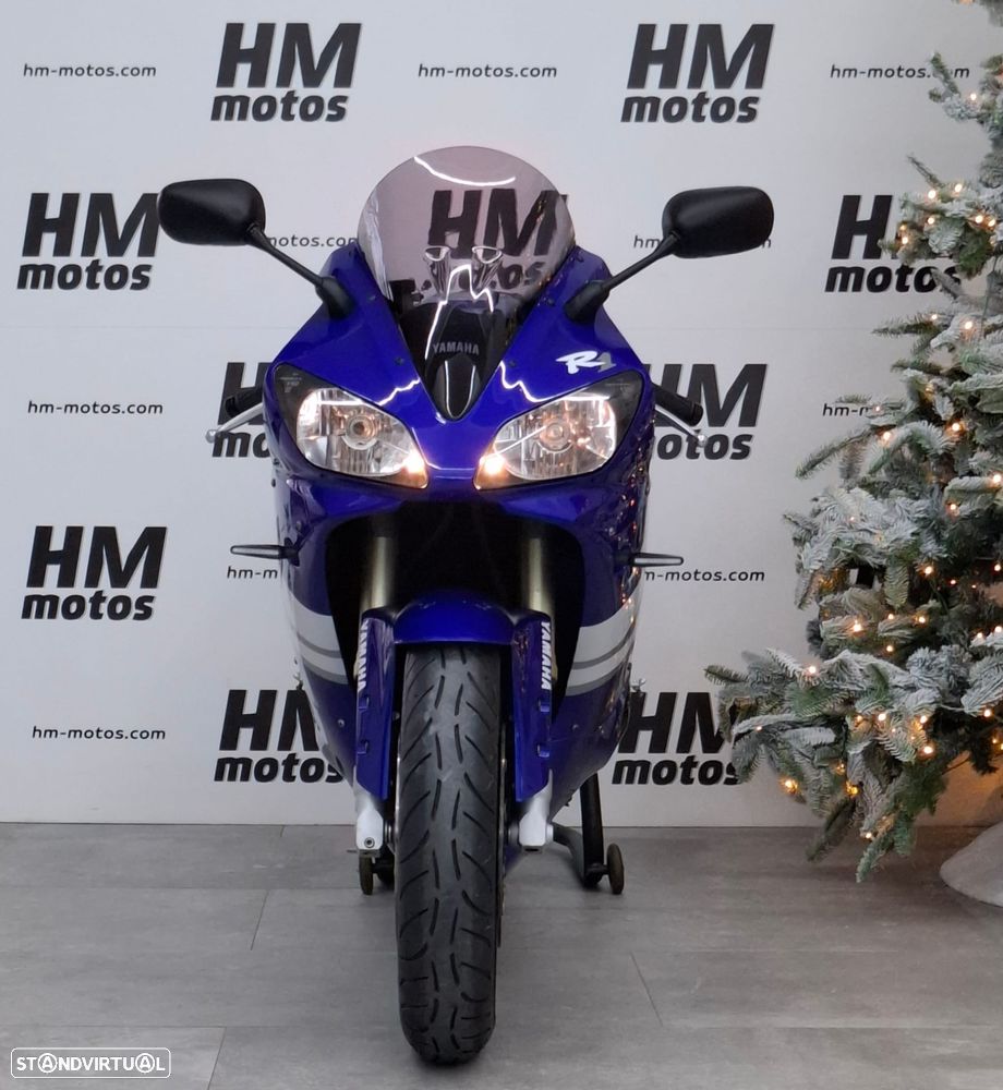 Yamaha YZF R1 - 4
