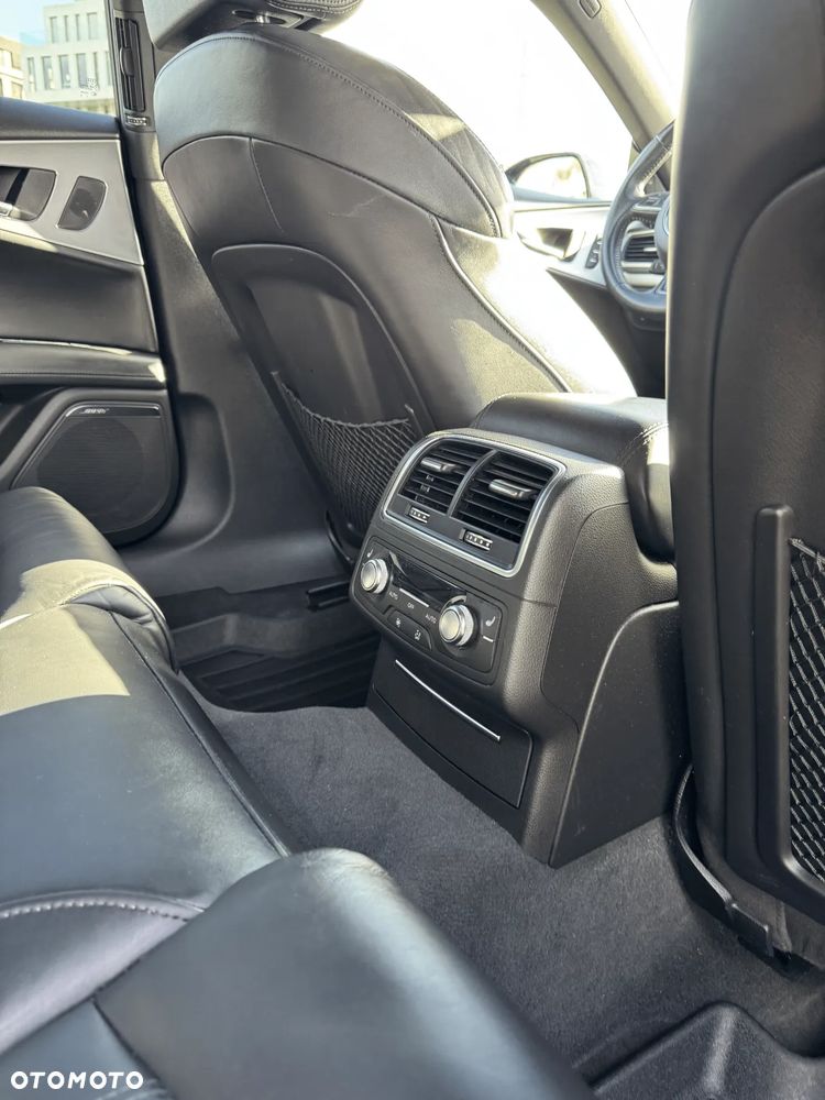 Audi A7 Sportback - 11