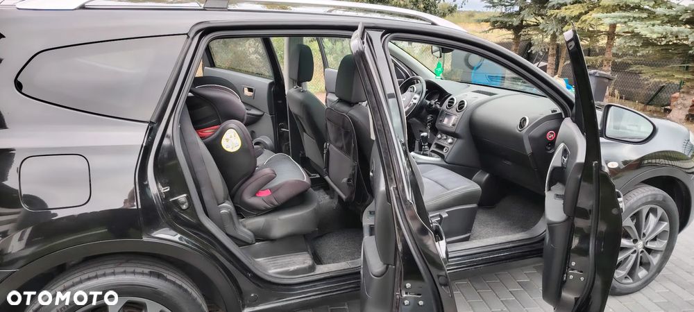 Nissan Qashqai+2 - 6