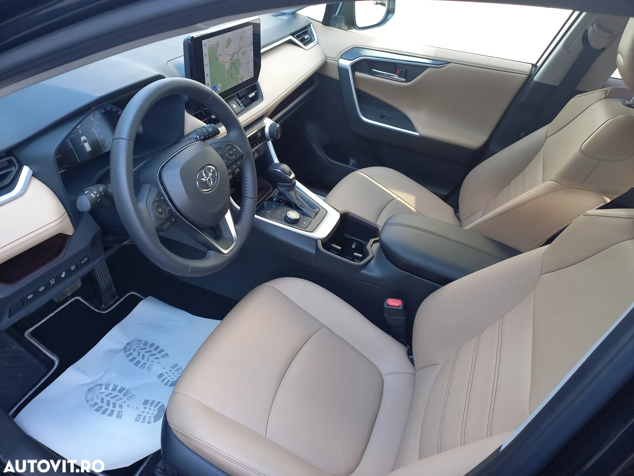 Toyota RAV4 2.5 Hybrid VVT-iE 4x4 Luxury - 13
