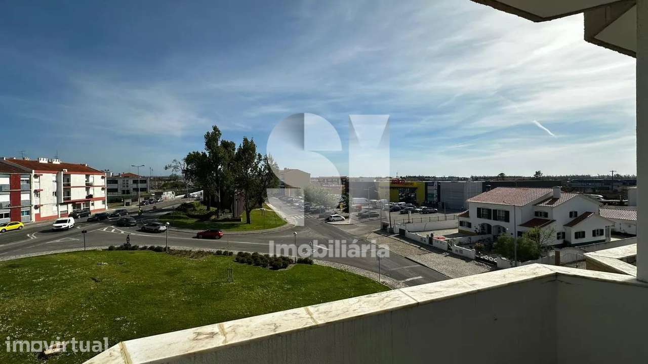 APARTAMENTO T4 | MARINHA GRANDE - Grande imagem: 3/16