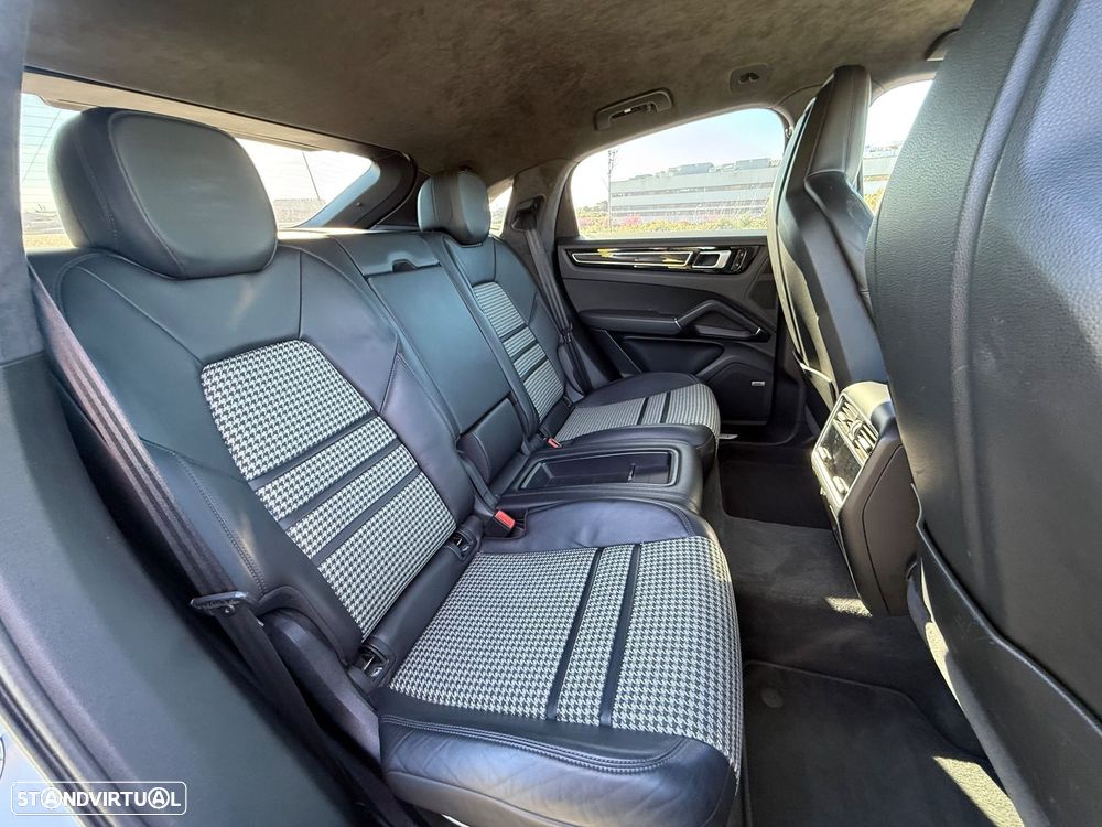 Porsche Cayenne Coupé - 20