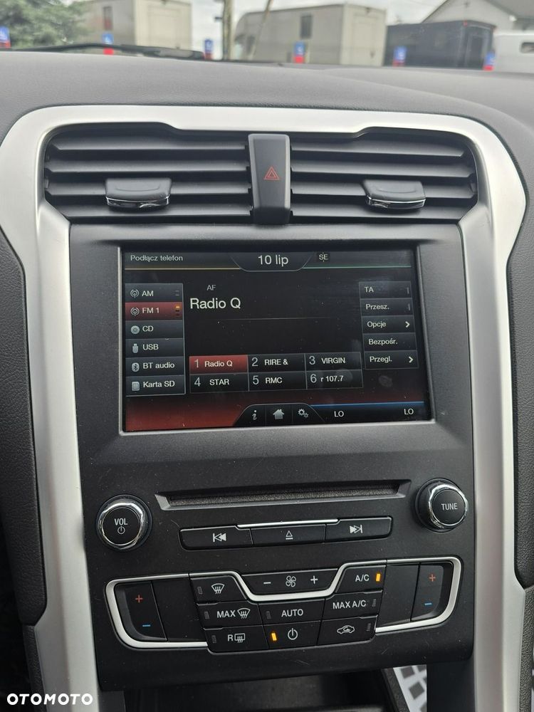 Ford Mondeo - 27