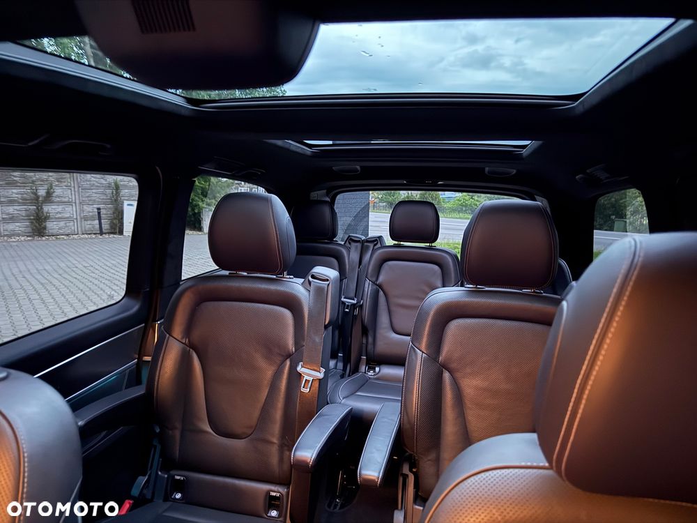 Mercedes-Benz Klasa V 300 d 4-Matic Exclusive 9G-Tronic (d³ugi) - 21