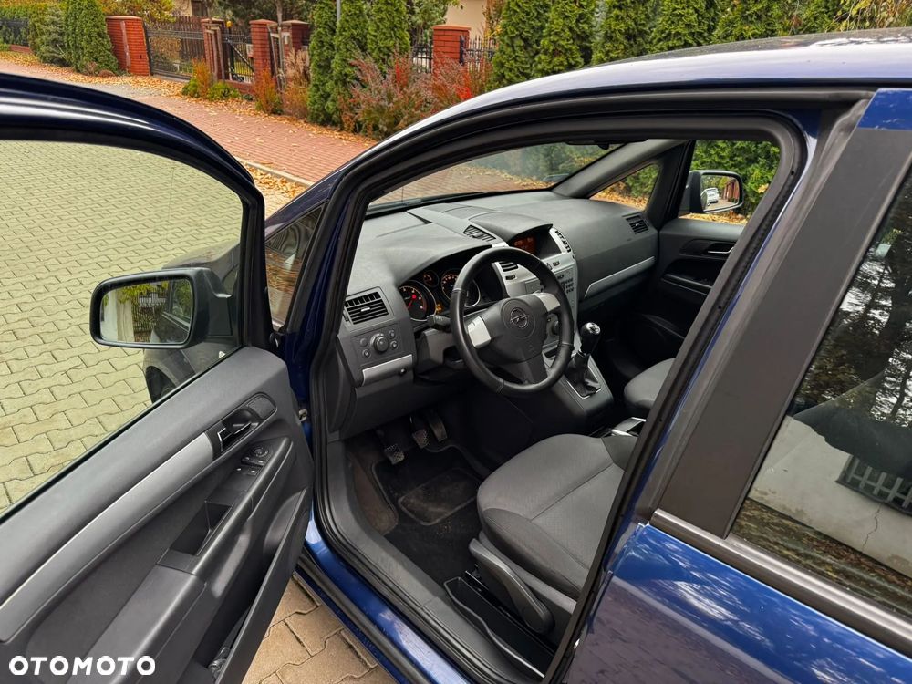 Opel Zafira 1.9 CDTI Enjoy - 9