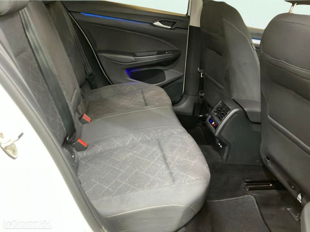 VW Golf 1.0 TSI Life - 18