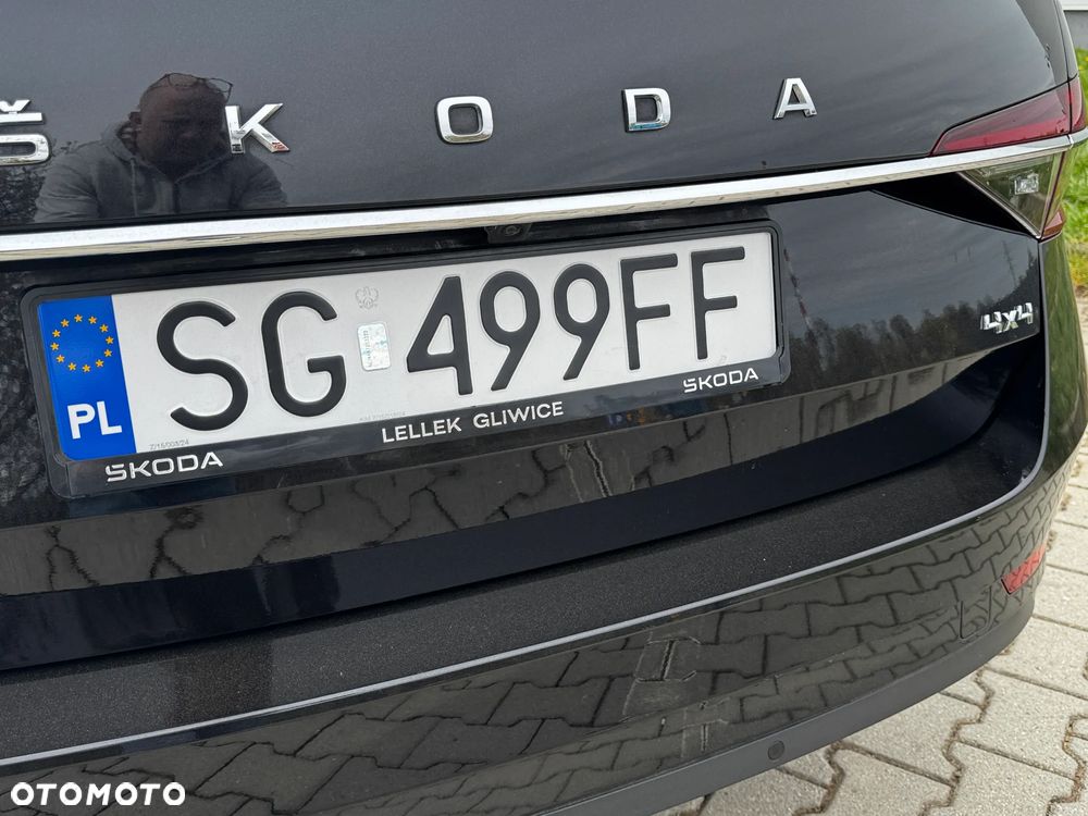 Skoda Superb 2.0 TDI SCR 4x4 Style DSG - 8