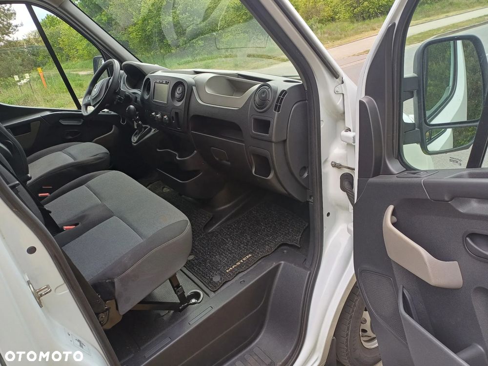Renault Master - 10