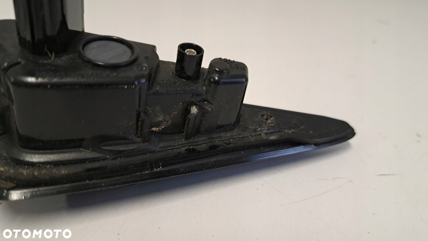 Kierunkowskaz kamera w błotnik prawy przód TESLA model 3 LIFT 1495865-20-C - 5